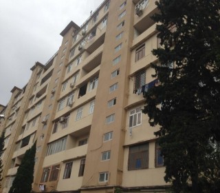 Satılır Köhnə Tikili, Sabunçu.r, Bakıxanov-1