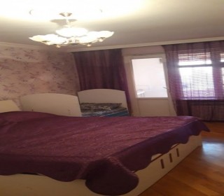 Satılır Köhnə Tikili, Sabunçu.r, Bakıxanov-15