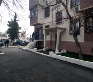 Satılır Obyekt, Nəsimi.r, 4-cü mikrorayon, Memar Əcəmi.m-1