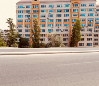 Satılır Köhnə Tikili, Binəqədi.r, 6-cı mikrorayon, Nəsimi.m-1