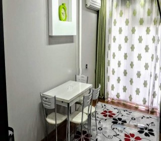 Satılır Köhnə Tikili, Binəqədi.r, 8-ci mikrorayon, Azadlıq.m-3