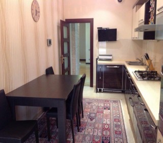 Satılır Yeni Tikili, Yasamal.r, Yasamal, İnşaatçılar.m-7