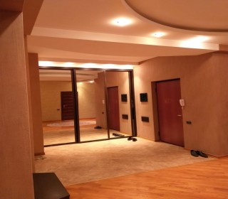 Satılır Yeni Tikili, Nəsimi.r, 28 May.m-9