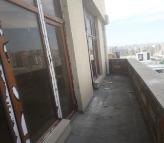 Satılır Yeni Tikili, Nəsimi.r, 28 May.m-5