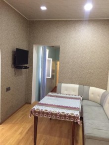 Kirayə (Aylıq) Həyət evi, Yasamal.r, Yasamal, İnşaatçılar.m-8