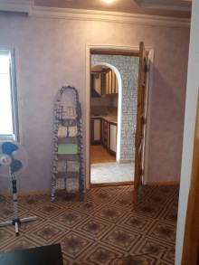 Satılır Həyət evi, Yasamal.r, Yasamal, İnşaatçılar.m-9