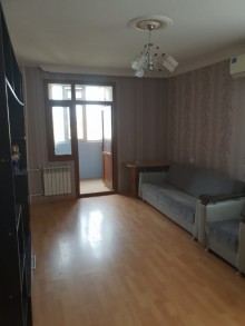 Satılır Köhnə Tikili, Sabunçu.r, Bakıxanov-4