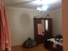 Satılır Həyət evi, Yasamal.r, Yasamal, İnşaatçılar.m-4