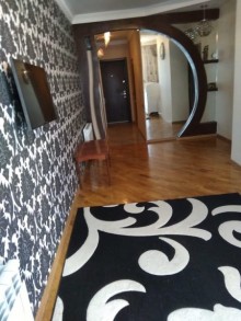 Satılır Yeni Tikili, Sabunçu.r, Bakıxanov-8