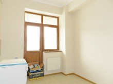 Satılır Yeni Tikili, Səbail.r, Bibi Heybət, Sahil.m-3