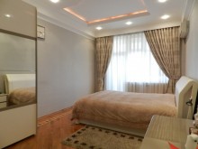 Satılır Yeni Tikili, Nəsimi.r, 28 May.m-14