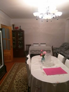 Satılır Köhnə Tikili, Sumqayıt.ş-9