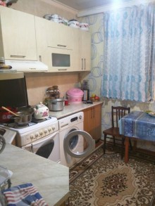 Satılır Köhnə Tikili, Sumqayıt.ş-10