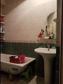 Satılır Yeni Tikili, Yasamal.r, İnşaatçılar.m-10