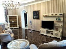 Satılır Villa, Sabunçu.r, Bilgəh-8