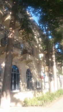 Satılır Köhnə Tikili, Sabunçu.r, Bakıxanov-1