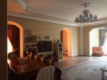 Satılır Həyət evi, Binəqədi.r, 6-cı mikrorayon, Nəsimi.m-11
