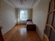 Satılır Köhnə Tikili, Sabunçu.r, Bakıxanov-8