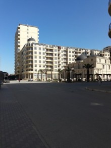 Satılır Yeni Tikili, Xırdalan.ş-1