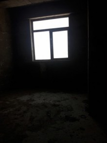 Satılır Yeni Tikili, Xırdalan.ş-10