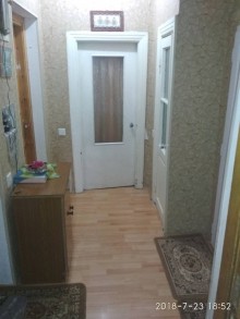 Satılır Köhnə Tikili, Binəqədi.r, Rəsulzadə, Azadlıq.m-2