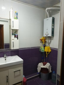Satılır Köhnə Tikili, Sabunçu.r, Bakıxanov-8