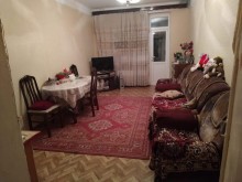 Satılır Köhnə Tikili, Sabunçu.r, Bakıxanov-4