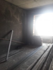 Satılır Yeni Tikili, Binəqədi.r, 9-cu mikrorayon-8