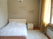 Satılır Həyət evi, Yasamal.r-6