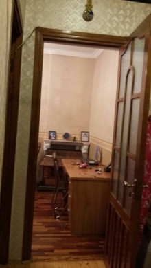 Satılır Köhnə Tikili, Sabunçu.r, Bakıxanov-5