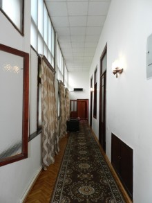 Satılır Köhnə Tikili, Səbail.r, İçərişəhər.m-17