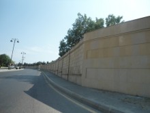 Satılır Torpaq, Yasamal.r-2