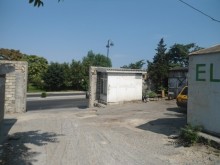 Satılır Torpaq, Yasamal.r-4