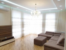 Satılır Yeni Tikili, Nəsimi.r, 28 May.m-2