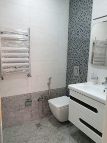 Satılır Yeni Tikili, Nəsimi.r, 28 May.m-11