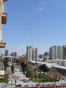 Satılır Yeni Tikili, Nəsimi.r, 28 May.m-13
