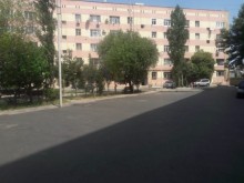 Badamdarda kohne binada iki otaqli ev, -7