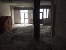 Satılır Yeni Tikili, Yasamal.r, Yeni Yasamal, İnşaatçılar.m-3
