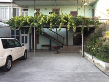 Satılır Həyət evi, Binəqədi.r, 7-ci mikrorayon, Dərnəgül.m-1