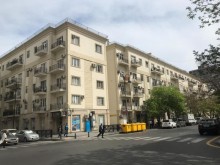 Satılır Köhnə Tikili, Nəsimi.r, 28 May.m-1