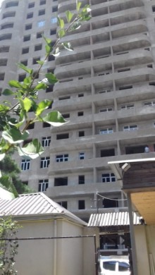 Satılır Yeni Tikili, Xırdalan.ş-1