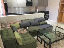 Satılır Yeni Tikili, Yasamal.r, Yasamal, Elmlər Akademiyası.m-8