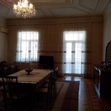 Satılır Həyət evi, Binəqədi.r, 6-cı mikrorayon, Nəsimi.m-9