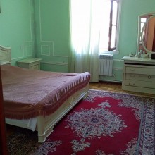 Satılır Həyət evi, Binəqədi.r, 6-cı mikrorayon, Nəsimi.m-12