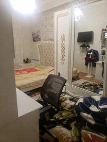 Satılır Yeni Tikili, Binəqədi.r, 8-ci mikrorayon, Azadlıq.m-9
