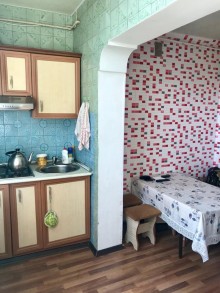 Satılır Köhnə Tikili, Suraxanı.r, Yeni Günəşli, Xalqlar Dostluğu m..m-3