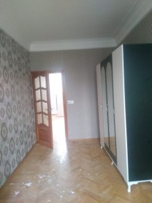 Satılır Köhnə Tikili, Nəsimi.r, 20 Yanvar.m-4