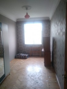 Satılır Köhnə Tikili, Nəsimi.r, 20 Yanvar.m-8