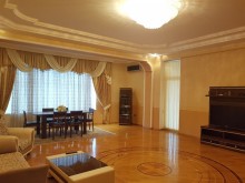 Satılır Yeni Tikili, Nəsimi.r-14