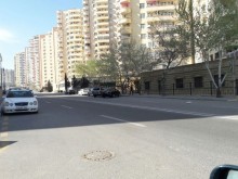 Satılır Torpaq, Yasamal.r-3